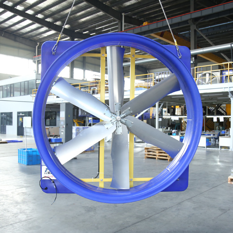 พัดลมระบายอากาศปศุสัตว์ที่ทันสมัย 2kW ความเร็วลม 6.2m/s สําหรับการเย็นนก